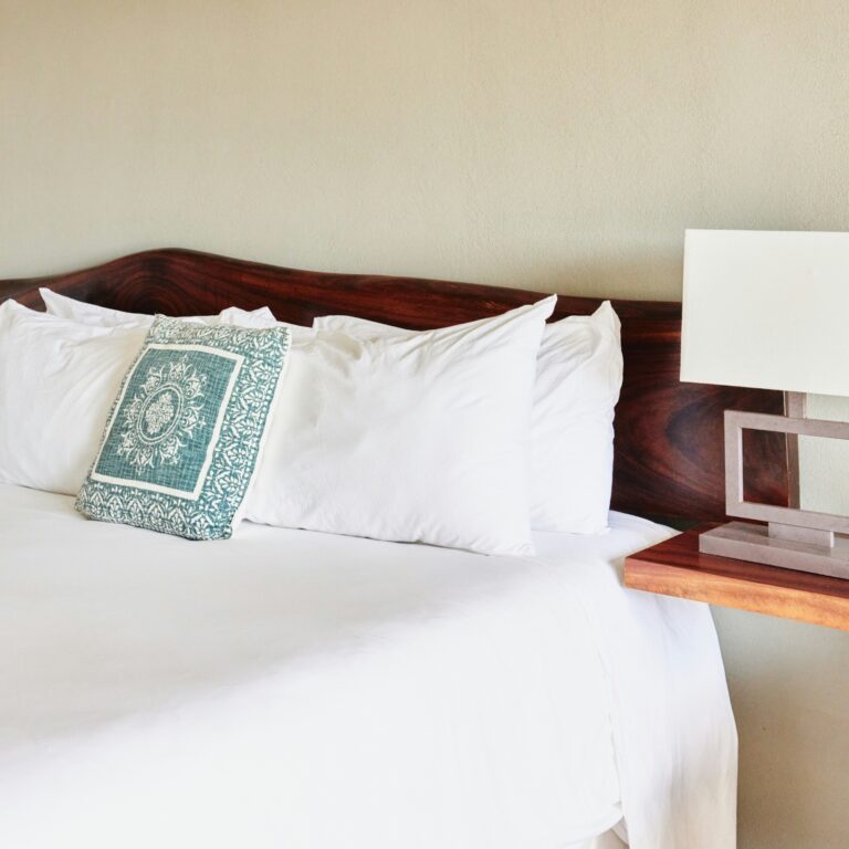 natalia-blauth-IDbXBUByB30-unsplash-cropped