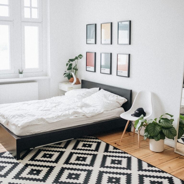 sonnie-hiles-DhFHtkECn7Q-unsplash-cropped